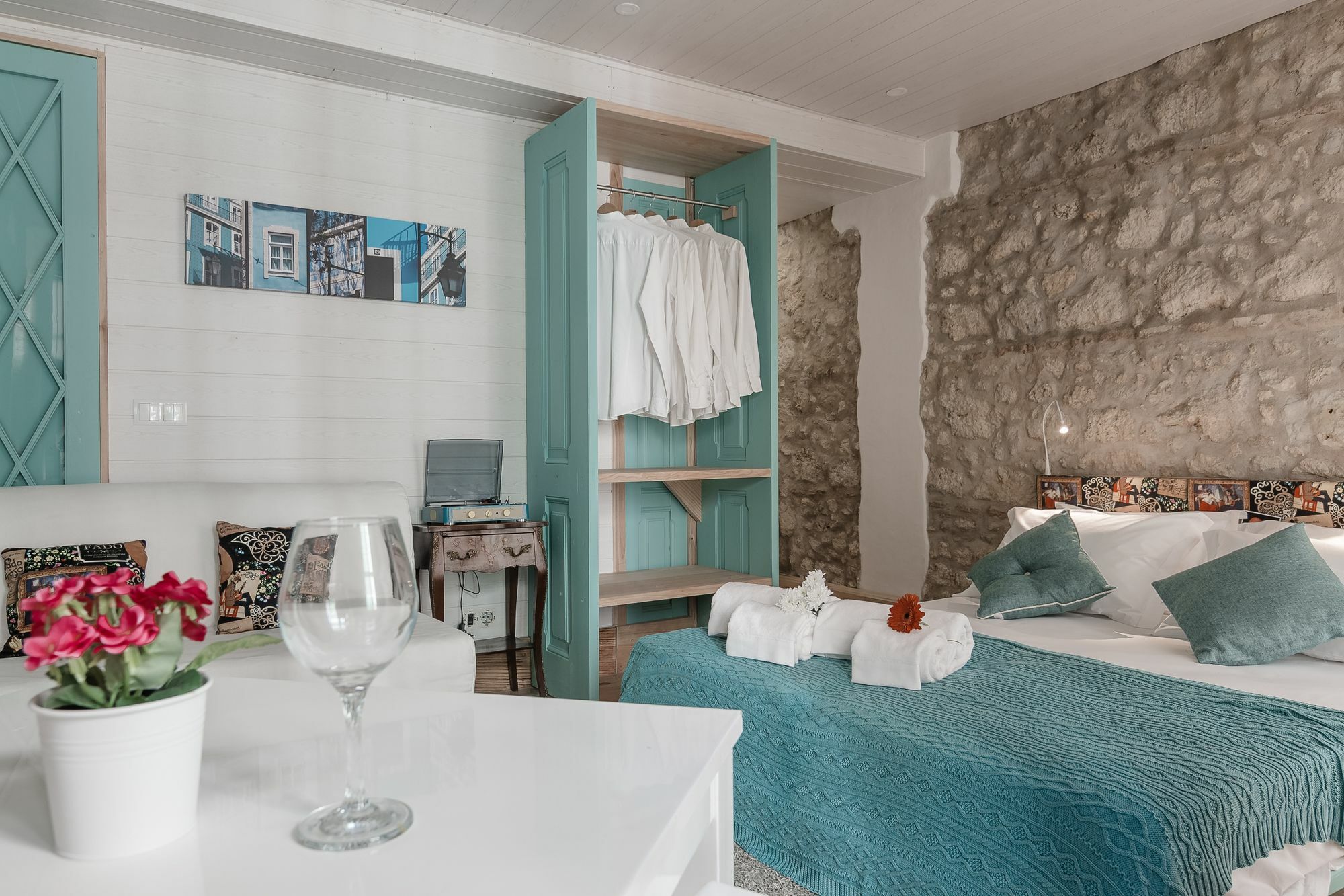 My Bairro Alto Suites Лиссабон Экстерьер фото