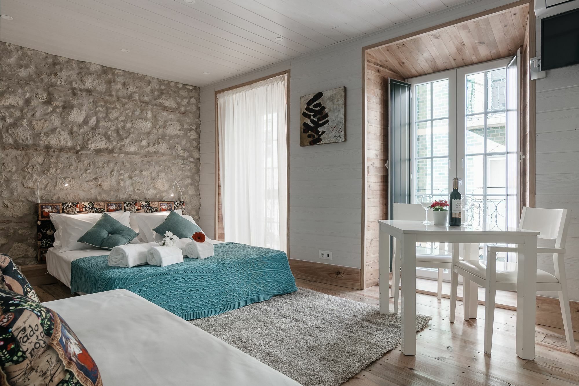 My Bairro Alto Suites Лиссабон Экстерьер фото
